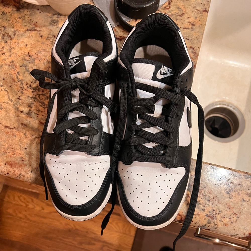Nike Panda dunks